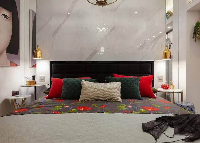 Apartment 'hedonist'